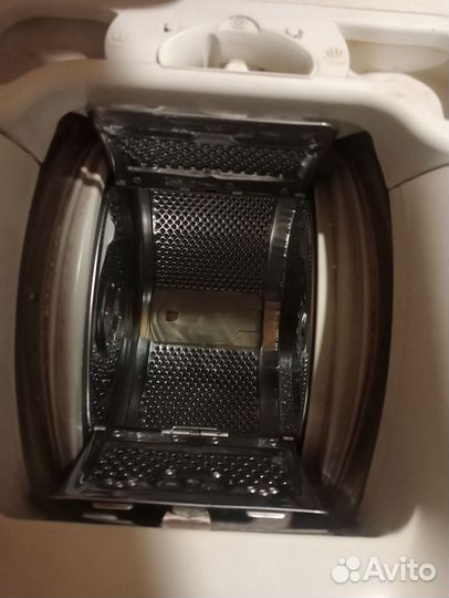 Стиральная машина с вертикальной загрузкой