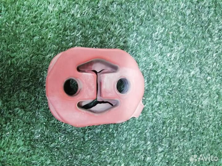 Резинка подвеса глушителя VW Jetta 2005-2011