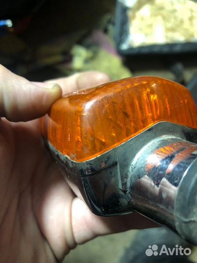 Yamaha XJR 1200 поворотник