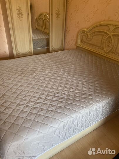 Покрывало стеганое новое