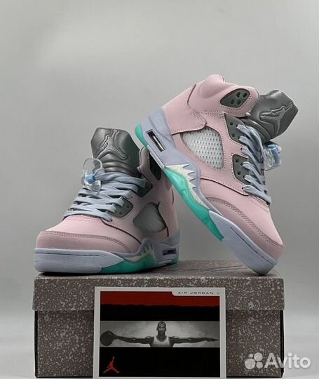 Кроссовки женские Nike Air Jordan 5 Retro SE