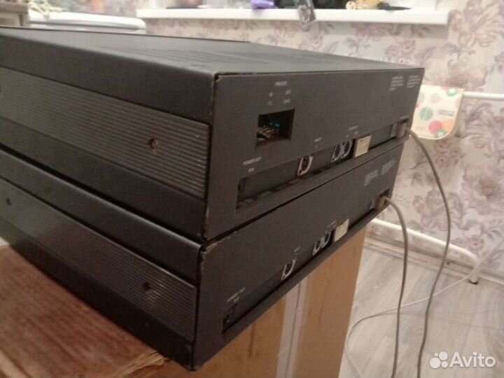 Дека кассетная Tesla SP210 и SP210T