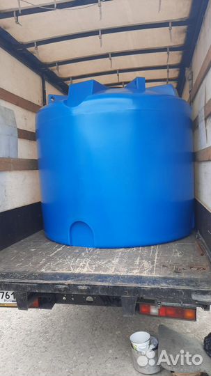 Емкость для воды пластиковая