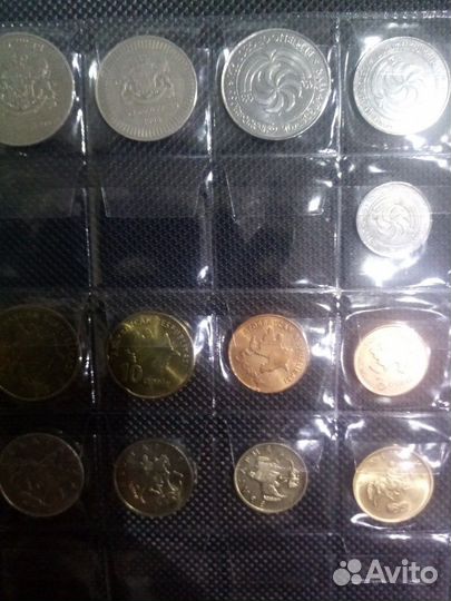 Наборы монет Грузии, Азербайджана, Болгарии, Уганд