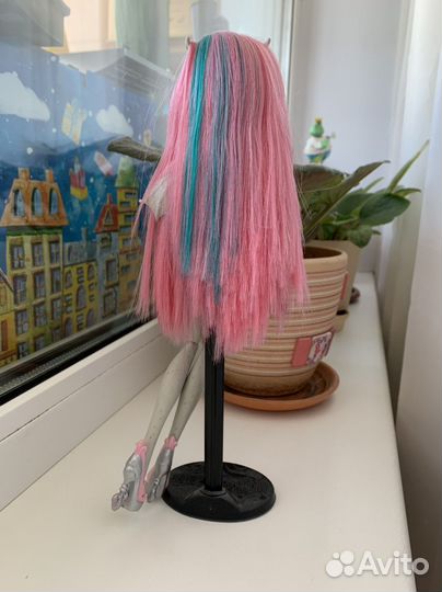 Кукла Monster high Rochelle Goyle оригинал