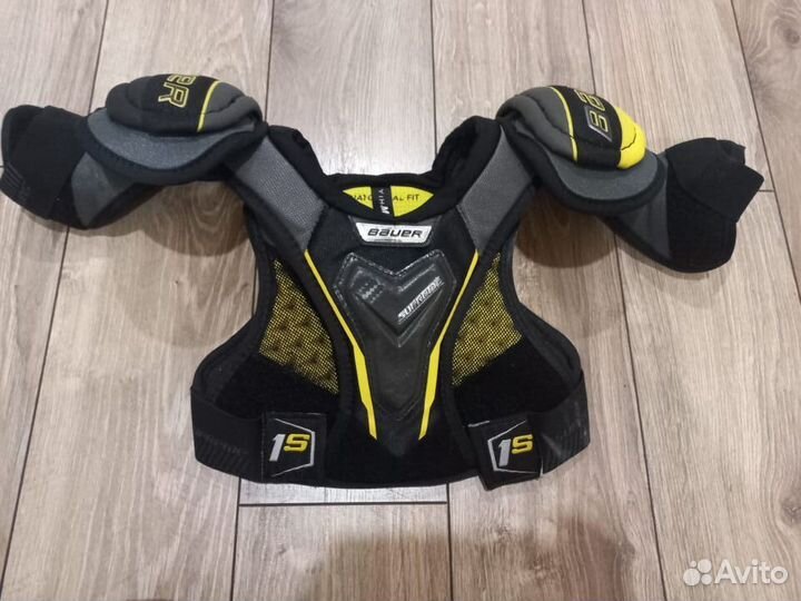 Нагрудник хоккейный детский