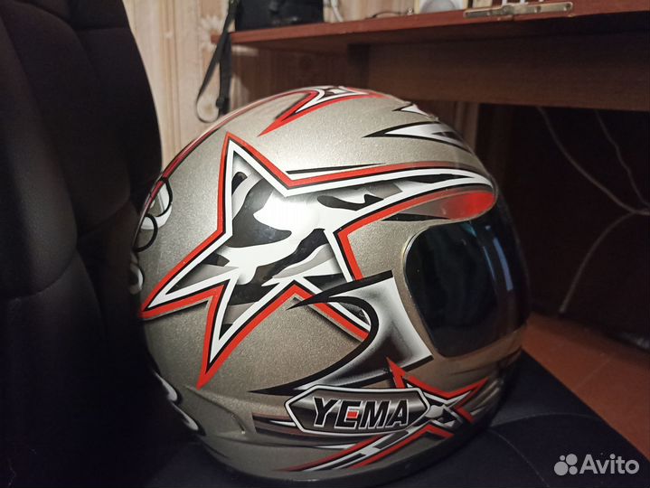Мотошлем Yema