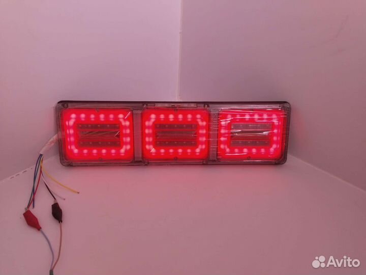 Светодиодные задние фонари для грузового авто