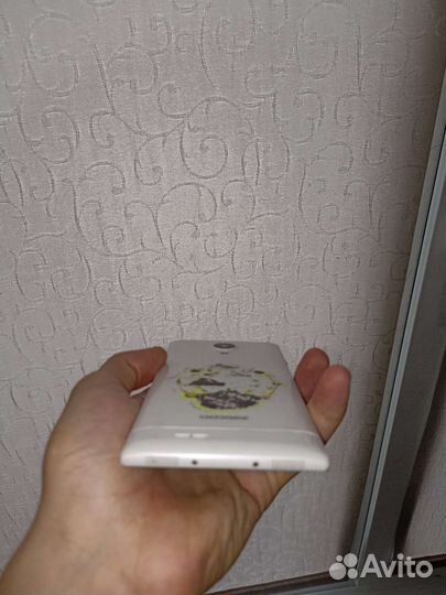 Телефоны на запчасти