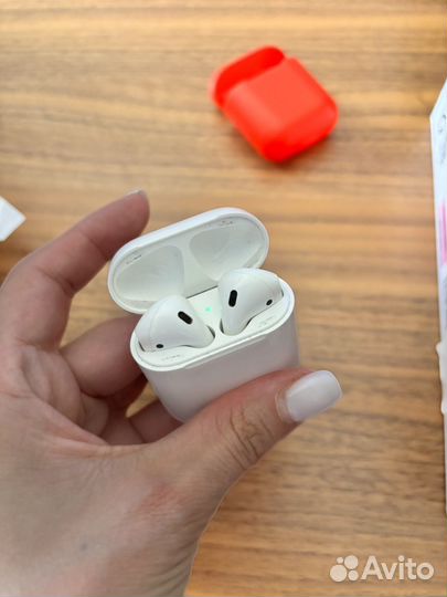 AirPods