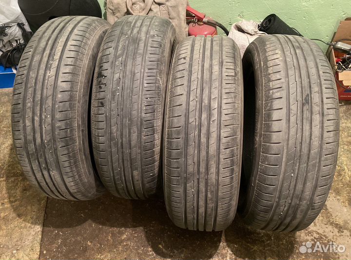 Yokohama BluEarth-A AE-50 215/65 R17