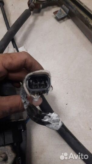 Стеклоподъемник электрический передний правый