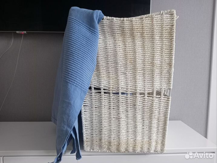 Корзина плетеная для хранения белья