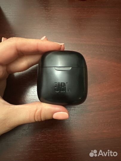 Блютуз наушники tune jbl 225 tws