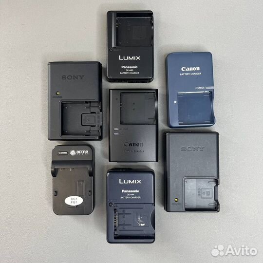 Зарядные устройства для фотоаппаратов