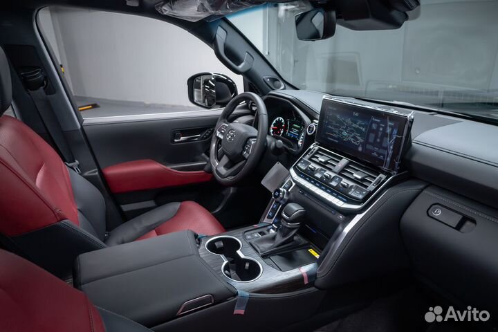 Toyota Land Cruiser 3.5 AT, 2024, 5 км