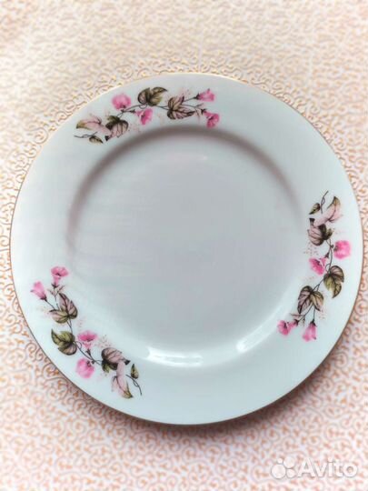 Фарфоровые тарелки япония
