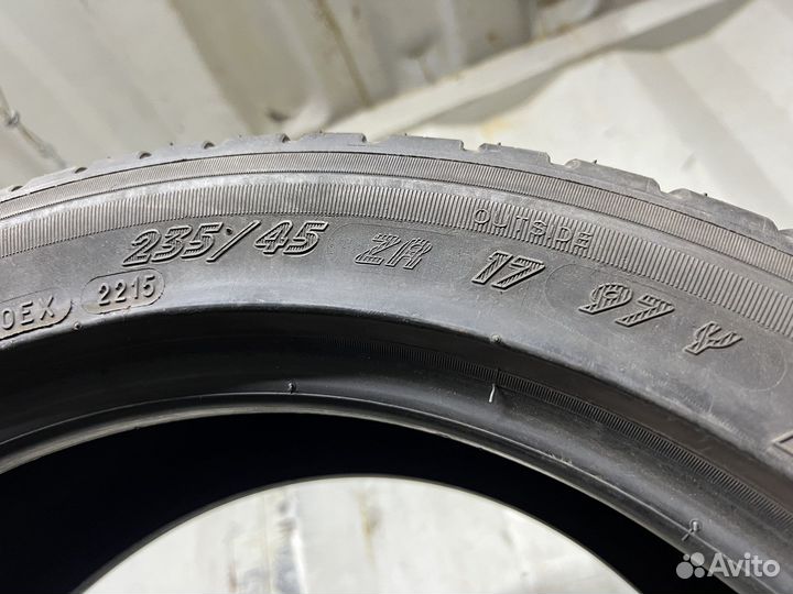 Michelin Pilot Sport 3 235/45 R17