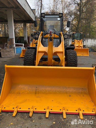 Фронтальный погрузчик LaiGong LG939, 2022