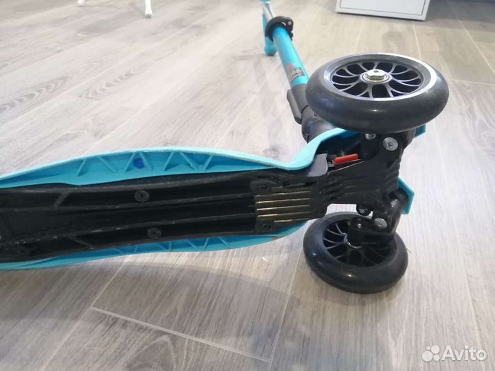 Самокат Micro Maxi Delux