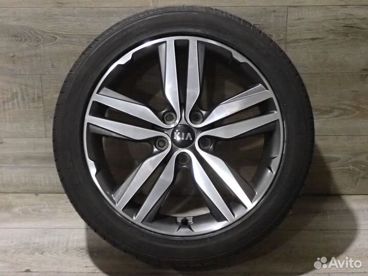 R18 Nexen N Blue HD 235/45, PCD 5x114.3 DIA 67.1