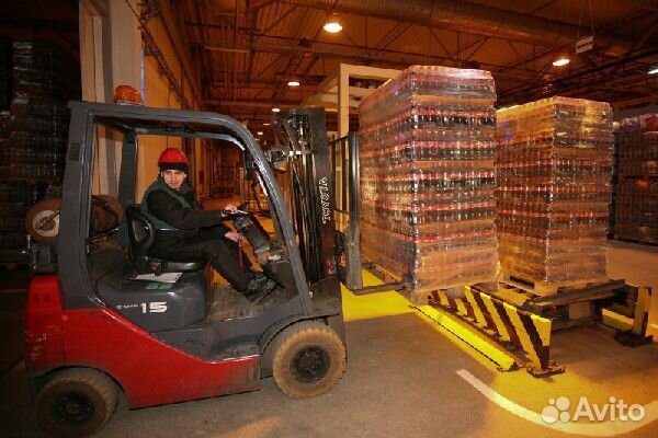 Водитель погрузчика на склад