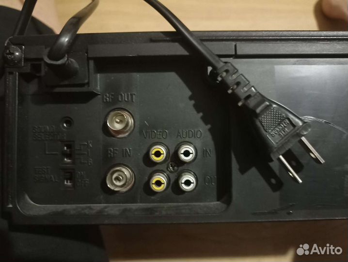 Видеомагнитофон, кассеты Orion