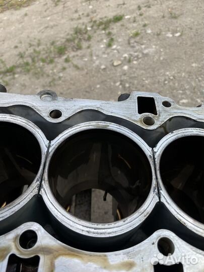 Блок цилиндров Bmw X6 E71 N54B30