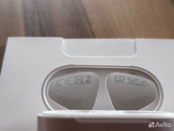 AirPods 2 (2019) оригинал