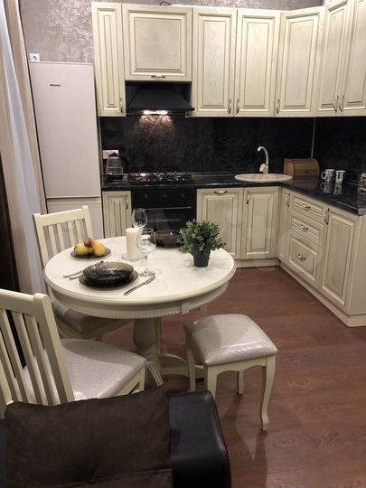 2-к. квартира, 55 м², 6/8 эт.