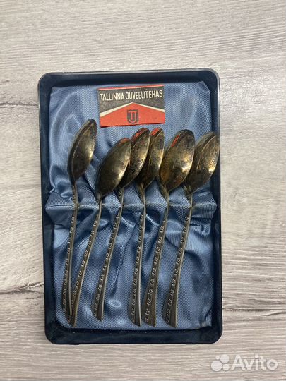 Набор серебряных чайных ложек