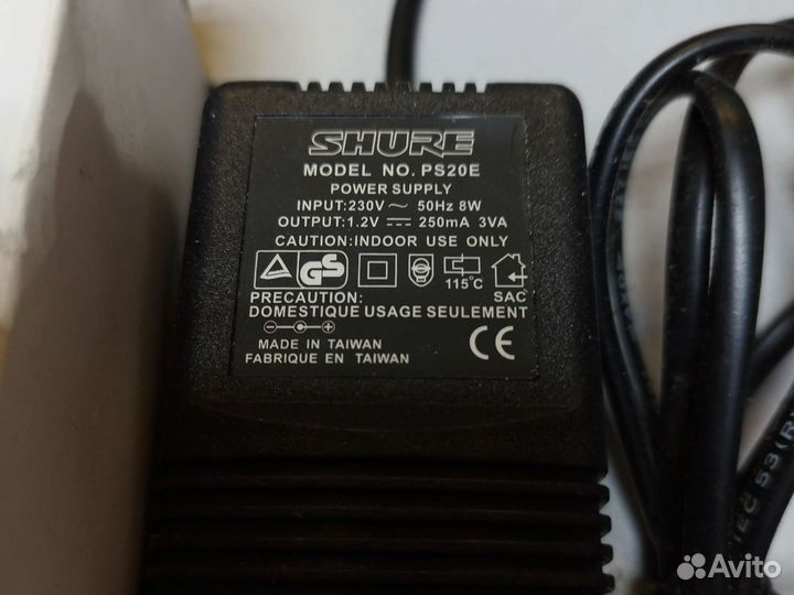 Shure PS-20E блок питания 12в для радиосистемы