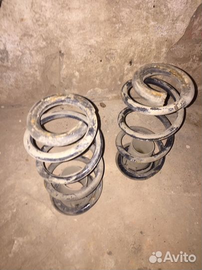 Пружины задние Хонда фит джаз