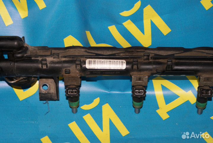 Топливная рампа рейка Ford Focus 2