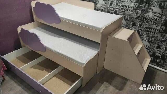 Кровать двухъярусная с выкатным спальным местом