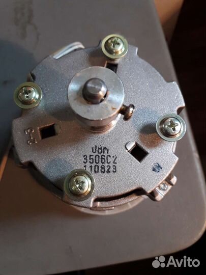 Электродвигатель 220в XB8628- L