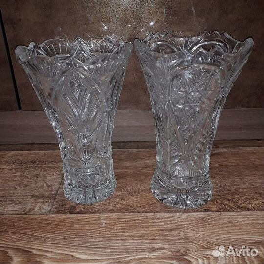 Хрустальная ваза