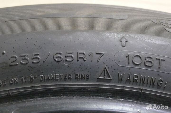 Michelin Latitude X-Ice XI2 235/65 R17 108T