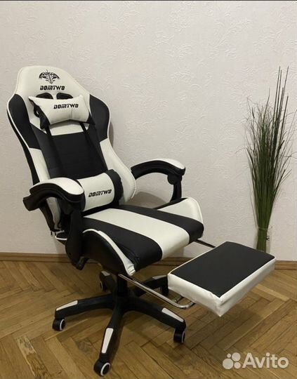 Офисное кресло / игровое кресло