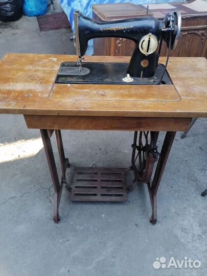 Швейная машина Подольск