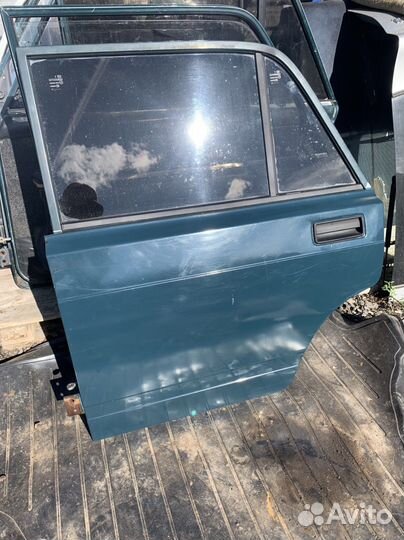 Дверь задняя левая ваз 2107-2105