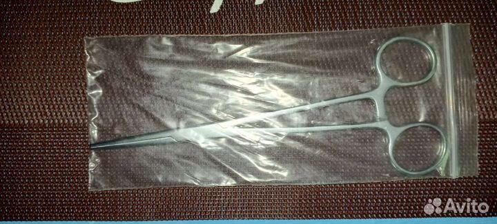 Зажим хирургический