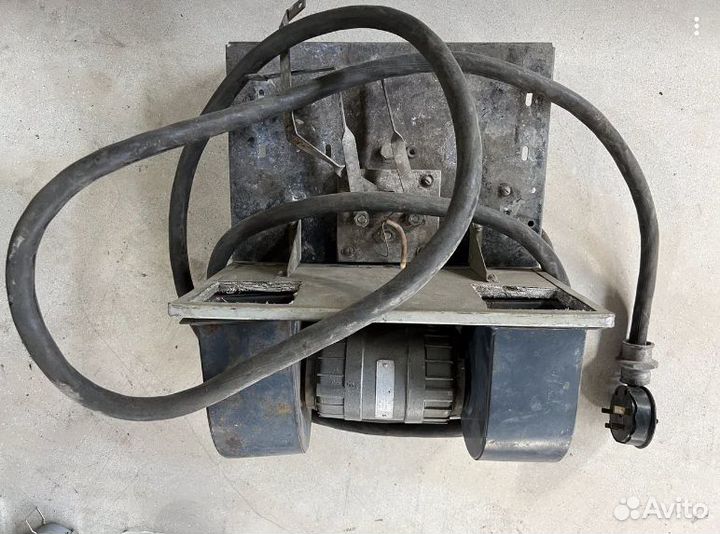 Вентилятор ав-052-2му3