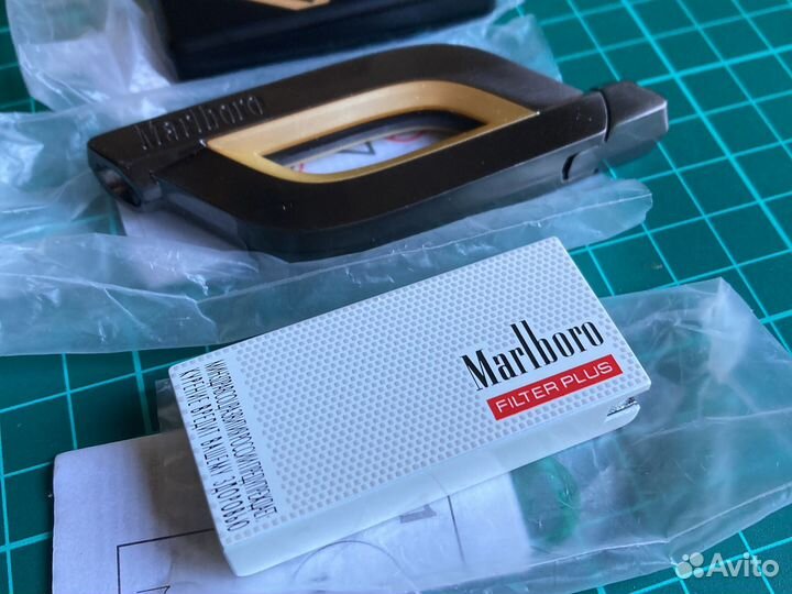 Зажигалки Marlboro. Набором