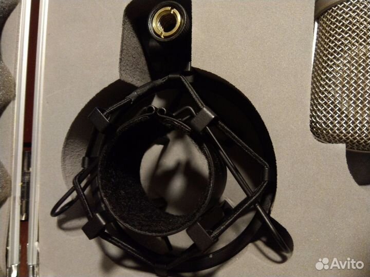 Behringer b1 (микрофон)