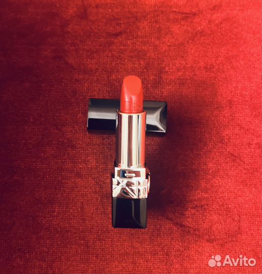 Помада Dior Rouge 999 metallic