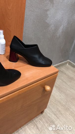Туфли женские 37 размер натуральная кожа новые