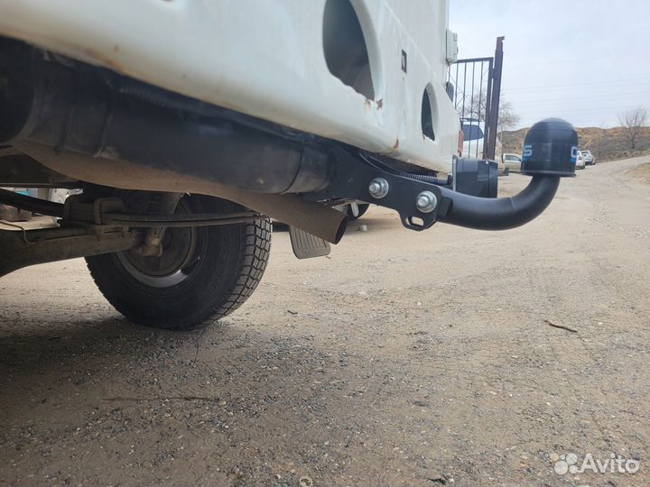 Фаркоп на газ 2752 Соболь