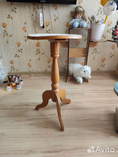 Стол Подставка под цветы