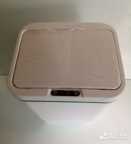 Новая корзина (ведро) для мусора или белья